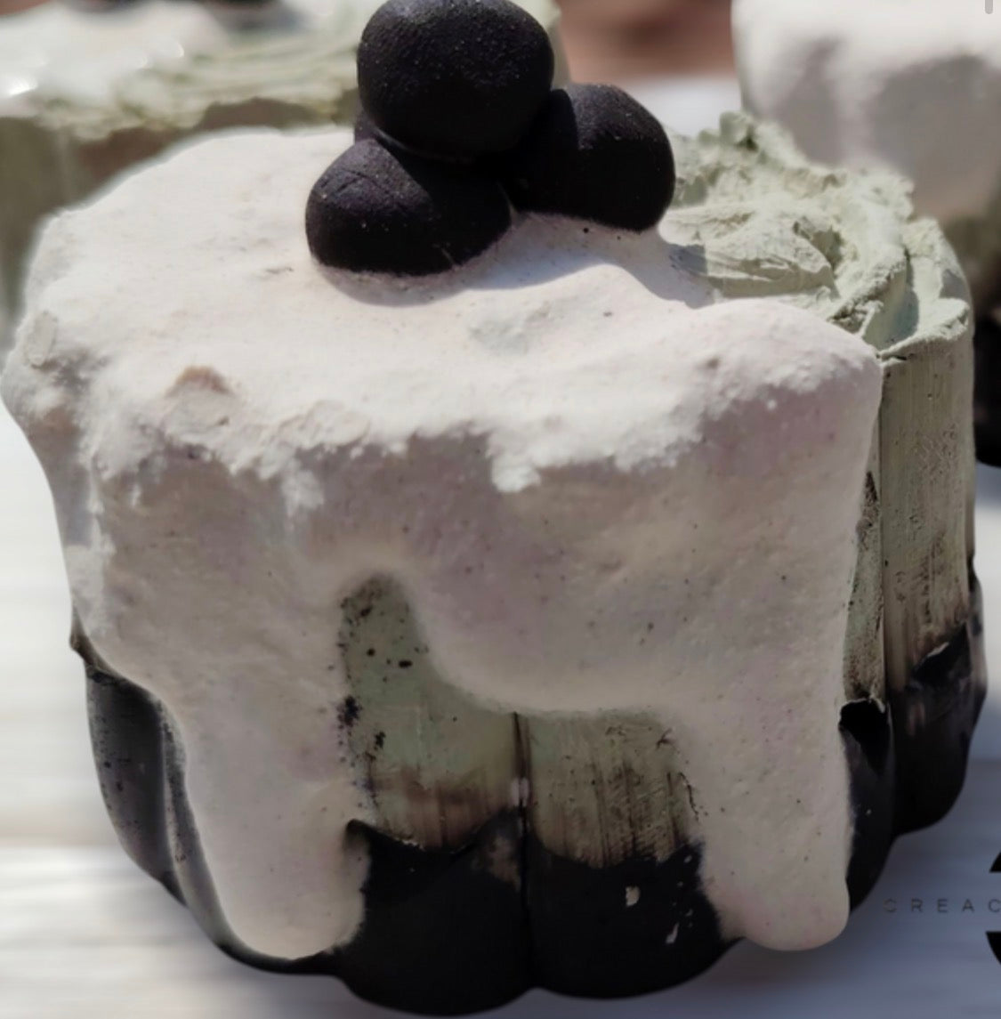 Pastel matcha ( creaciones terrenales)